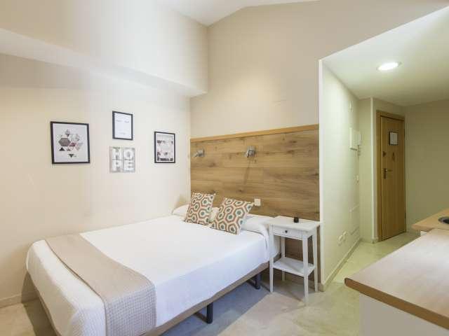 Estudio en alquiler en Sol, Madrid