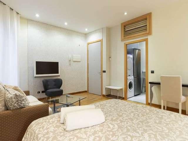 Estudio en alquiler en Sol, Madrid