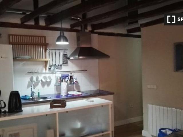 Estudio en alquiler en Sol para profesionales o estudiantes