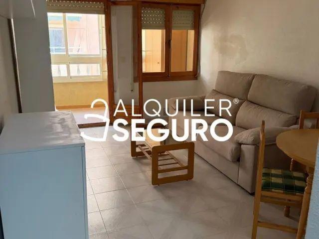 Estudio en alquiler en Torrevieja
