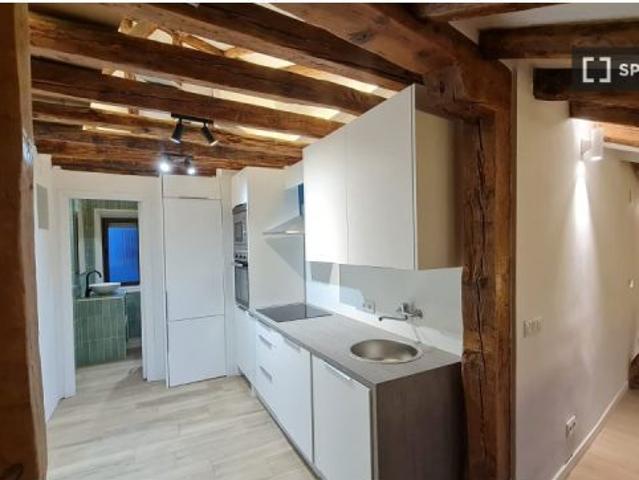 Estudio en alquiler en Trafalgar, gastos incluidos