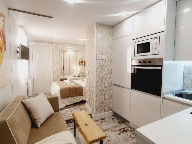 Estudio en alquiler en Trafalgar, Madrid