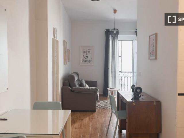 Estudio en alquiler en Triana, Sevilla