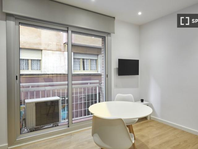 Estudio en alquiler en Vila de Gràcia, Barcelona