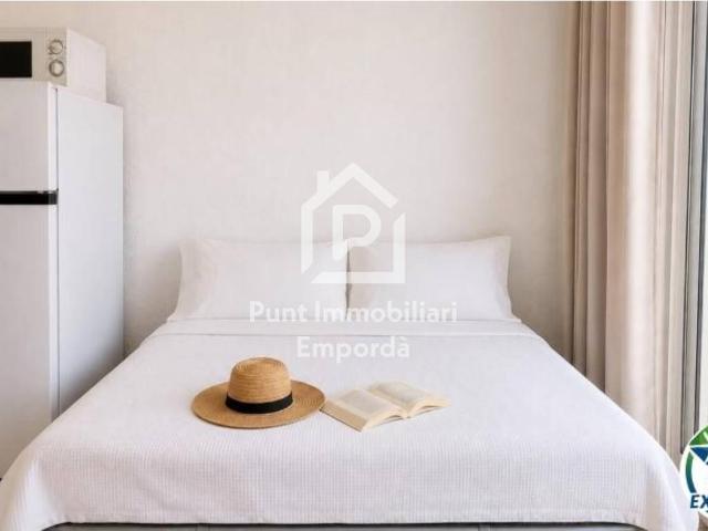 Estudio en Empuriabrava con vistas