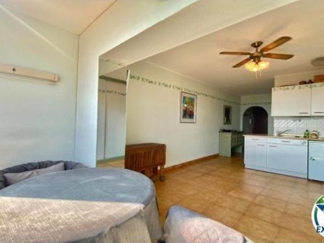 Estudio en primera línea con vistas al mar en Empuriabrava