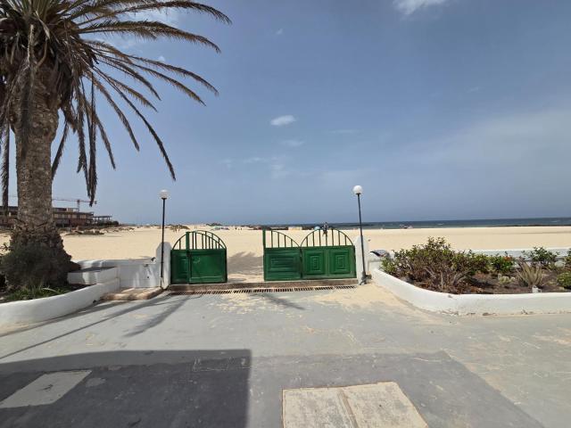 Estudio en primera línea de Playa Marfolín – El Cotillo