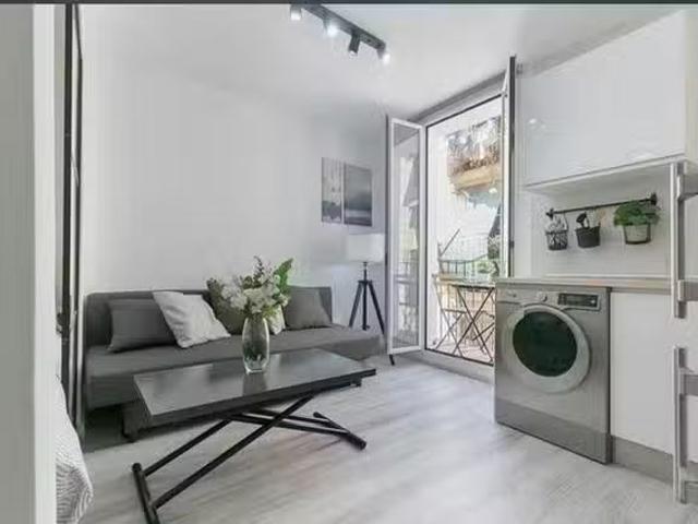 Estudio en Rambla del Raval, El Raval