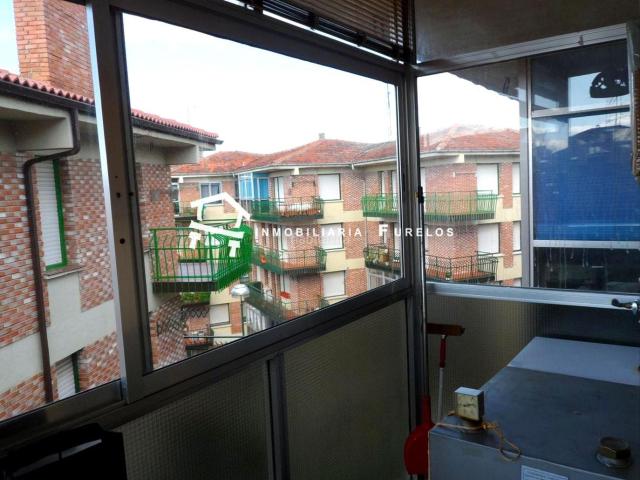 Estudio en venta en Medina de Pomar. Piso centrico. Estudios Medina de.