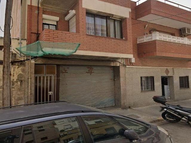 Piso en venta en Badalona, de 78 m² 3 habitaciones por 147.000