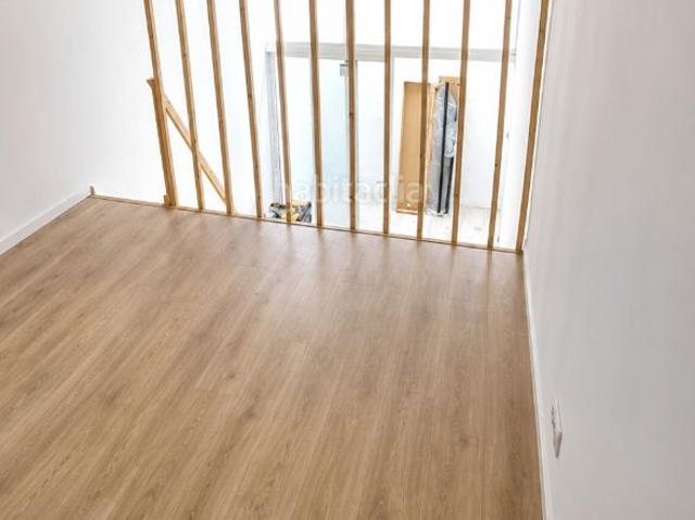 Estudio en venta en Badalona, Llefià. ¡INVERSIÓN CON ALTA RENTABILIDAD! DOS ESTUDIOS INDEPENDIENTES TOTALMENTE REFORMADOS. Estudios.