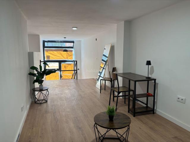 Estudio en venta en Barcelona, El Camp de l´Arpa del Clot. Loft. Estudios.