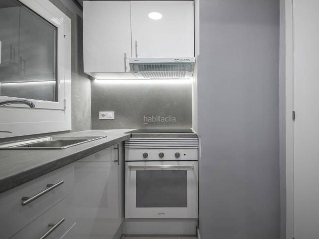 Estudio en venta en Barcelona, Horta. Piso en venta TOTALMENTE REFORMADO A ESTRENAR. Estudios.