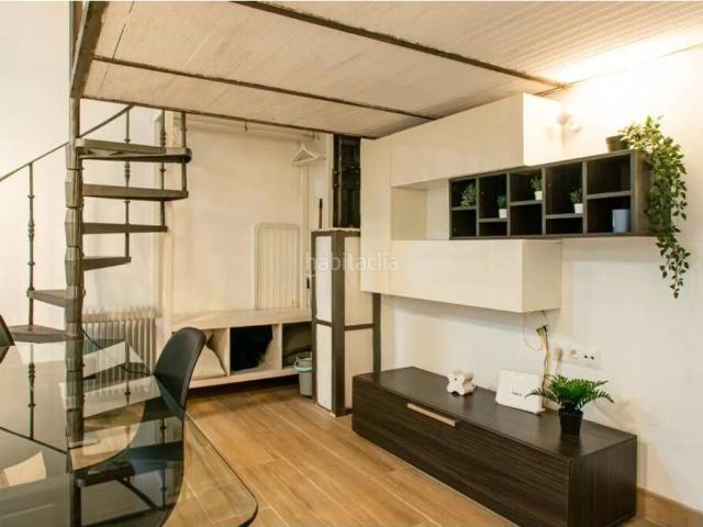 Estudio en venta en Barcelona, La Sagrera. Maravilloso dúplex en Venta!. Estudios.