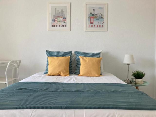 Estudio en venta en Benalmádena, Parque de la Paloma. Estudio reformado a un paso del centro de Arroyo de La Miel, reformado y equipado. Estudios.