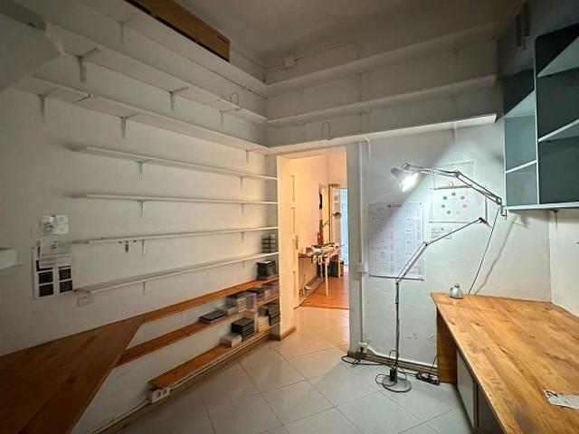 Estudio en venta en calle Copernic, Barcelona, de 97 m² por 440.000