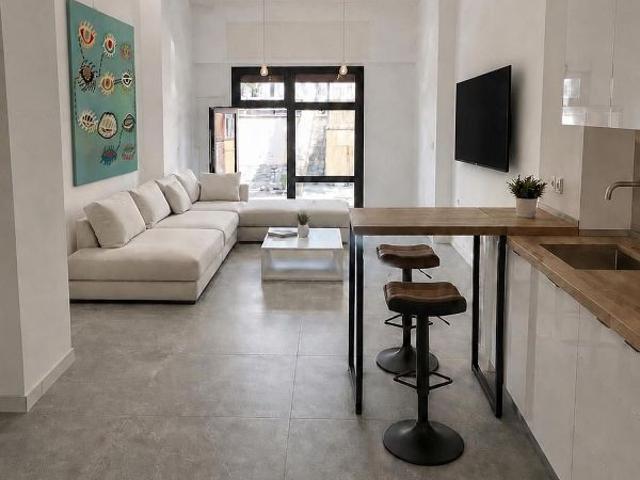 Estudio en venta en calle De Peris i Mencheta, Barcelona, de 43 m² por 220.000