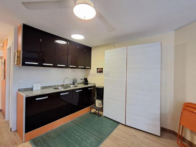 Estudio en venta en calle Roma, Cambrils, de 26 m² por 119.000