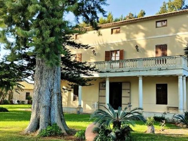 Estudio en venta en Denia