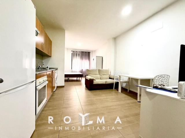 Estudio en venta en Dos Hermanas, Centro Doña Mercedes. ESTUDIO AMUEBLADO REAL DE UTRERA. Estudios Dos.
