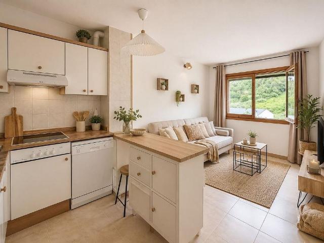 Estudio en venta en Els Cortals, de 40 m² por 248.000