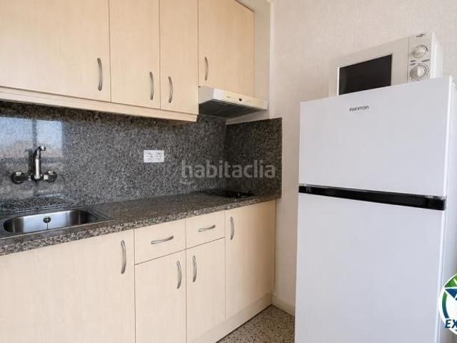 Estudio en venta en Empuriabrava, Muga Gran Reserva Badia Costa Brava. Estudio en Delta Muga Con Licencia Turistica y Parking Empuriabrava, con vistas despejadas. Estudios.