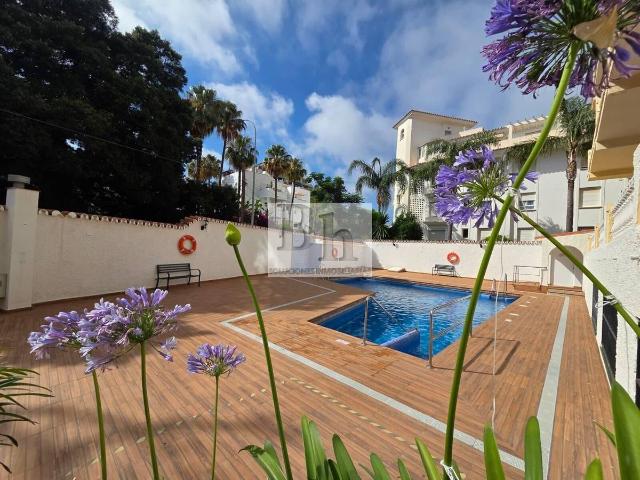 Estudio en Venta en La Carihuela Los Nidos