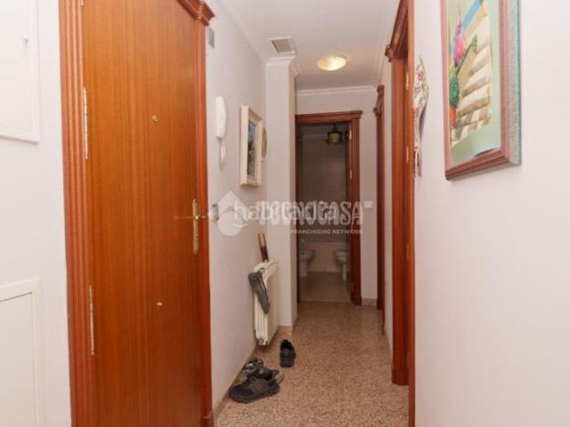Estudio en venta en Linares, Centro ciudad. Piso en venta en Linares. Estudios.