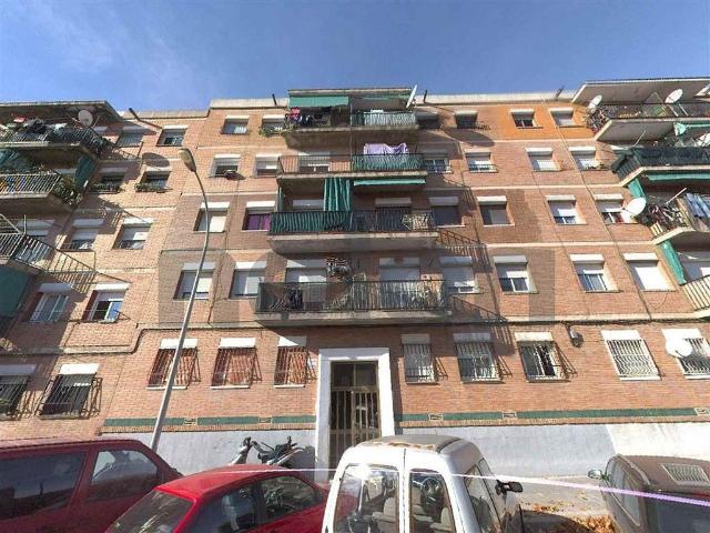 Estudio en venta en calle De Ramon Jové, Sabadell, de 76 m² por 80.000 €