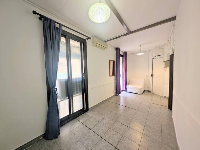 Estudio en Venta en Sant Pere, Sta. Caterina i la Ribera