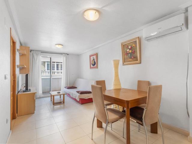 Piso en venta en Torrevieja Alicante