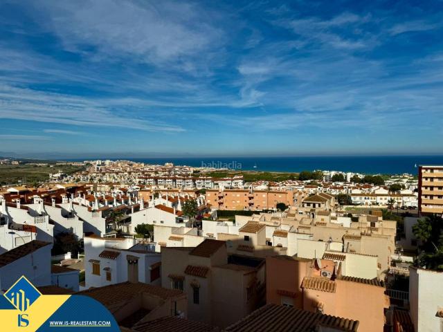 Estudio en venta en Torrevieja, Torreblanca. Estudio con piscina comunitaria, en la provincia de Alicante, en la ciudad de Torrevieja, en el barrio de La Mata. 1 habitación. Estudios.