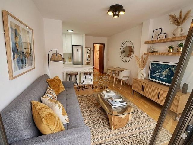 Estudio en venta en Vila, de 30 m² por 220.000