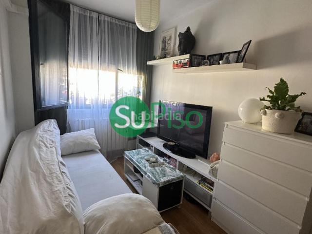 Estudio en venta en Yeles. ¡OPORTUNIDAD EN EL CENTRO DE YELES! VIVIENDA LISTA PARA ENTRAR A VIVIR CON PLAZA DE GARAJE. Estudios.
