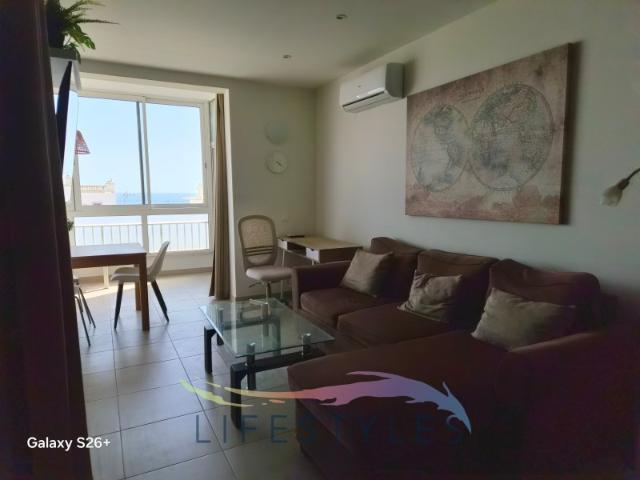 Estúdio espaçoso com vistas deslumbrantes no coração de Quarteira