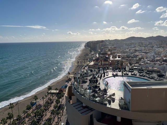ESTUDIO HABITACIÓN HOTEL EL PUERTO, A LA VENTA. FUENGIROLA