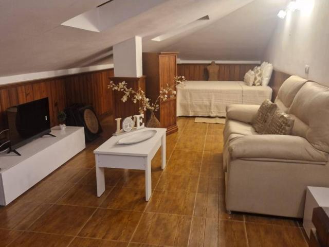 Estudio reformado en alquiler en la Zona Avenida de Andalucía, Estepona