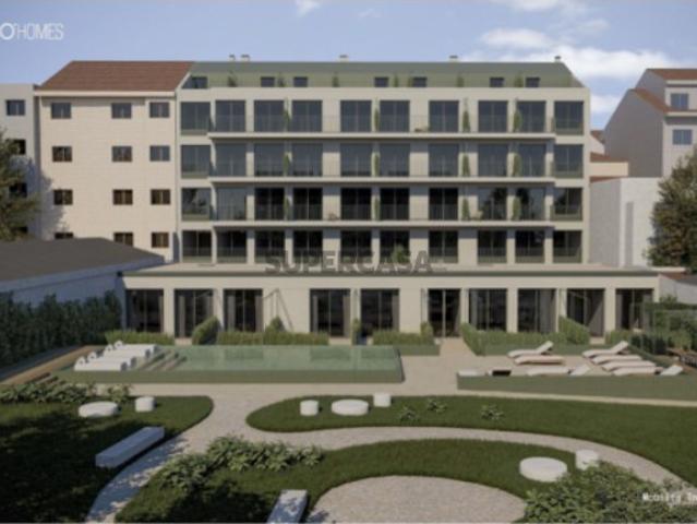 Estúdio T0 Premium com Varanda, Garagem, Piscina e Jardim | Metro | Porto Constituição