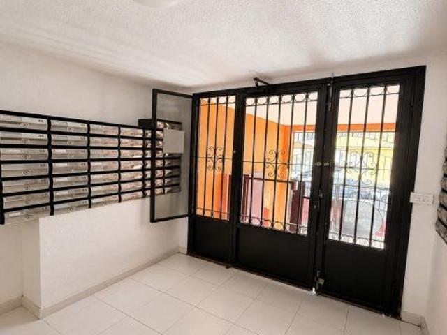 ESTUDIO TORREVIEJA CENTRO 700 M DE LA PLAYA
