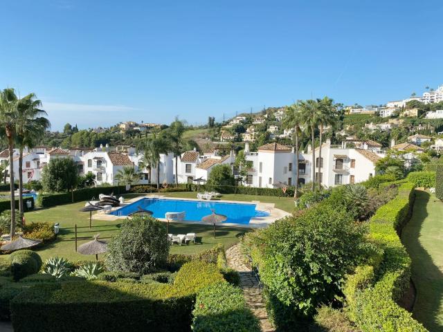 ESTUPENDO APARTAMENTO BENAHAVIS