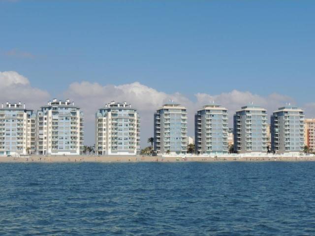 Estupendo apartamento en euromarina