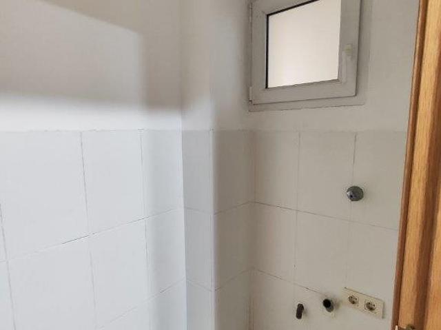 Estupendo apartamento en planta primera con salida directa a. 111m² Dénia
