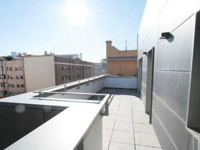 Estupendo ático con terraza piscina y garaje en Almagro