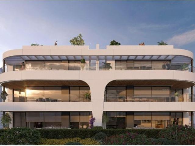 ESTUPENDO BAJO EN CONSTRUCCION ESTEPONA