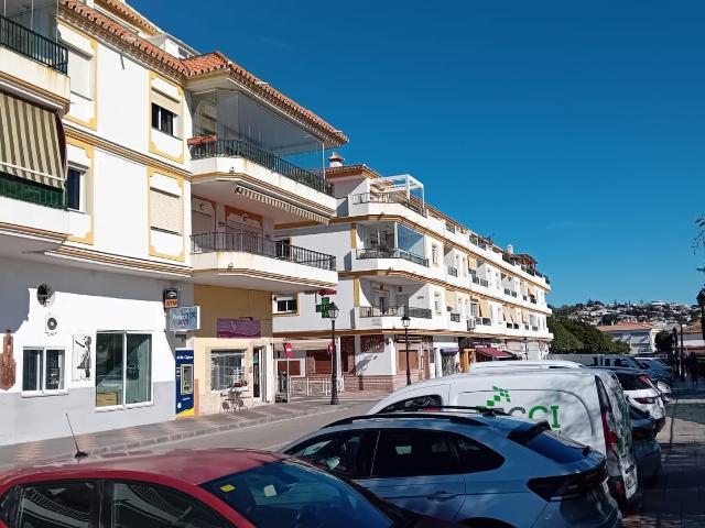 ESTUPENDO LOCAL DE 50M2, EN LA CALA DE MIJAS, PLANTA CALLE, 100M2, 50 DE LOCAL Y 50 DE ALMACÉN