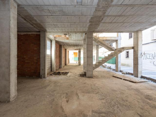 ESTUPENDO SOLAR DE 178 m2 CON ESTRUCTURA 358METROS CONSTRUIDOS + PROYECTO EN SANTA FE