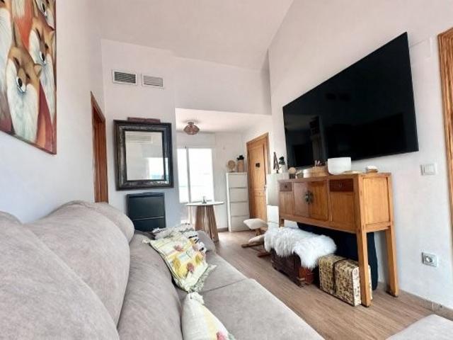 ESTUPENDO PISO DE 1 DORMITORIO EN VENTA EN MANILVA