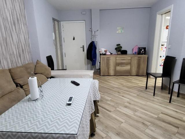 Estupendo Piso de 3 Dormitorios Totalmente Reformado y Listo para Entrar a Vivir