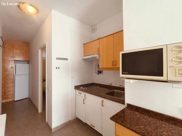 ¡ESTUPENDO PISO DE UNA HABITACIÓN CON VISTAS AL MAR!