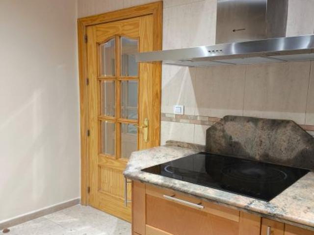 ESTUPENDO PISO ENTREPLANTA EN FÁTIMA